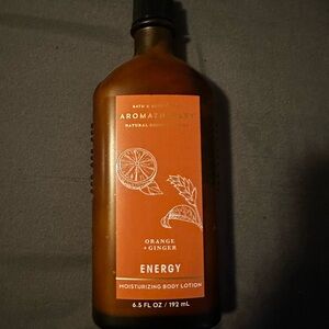 Bath & Body Works Aromatherapy Orange & Ginger Energy Lotion